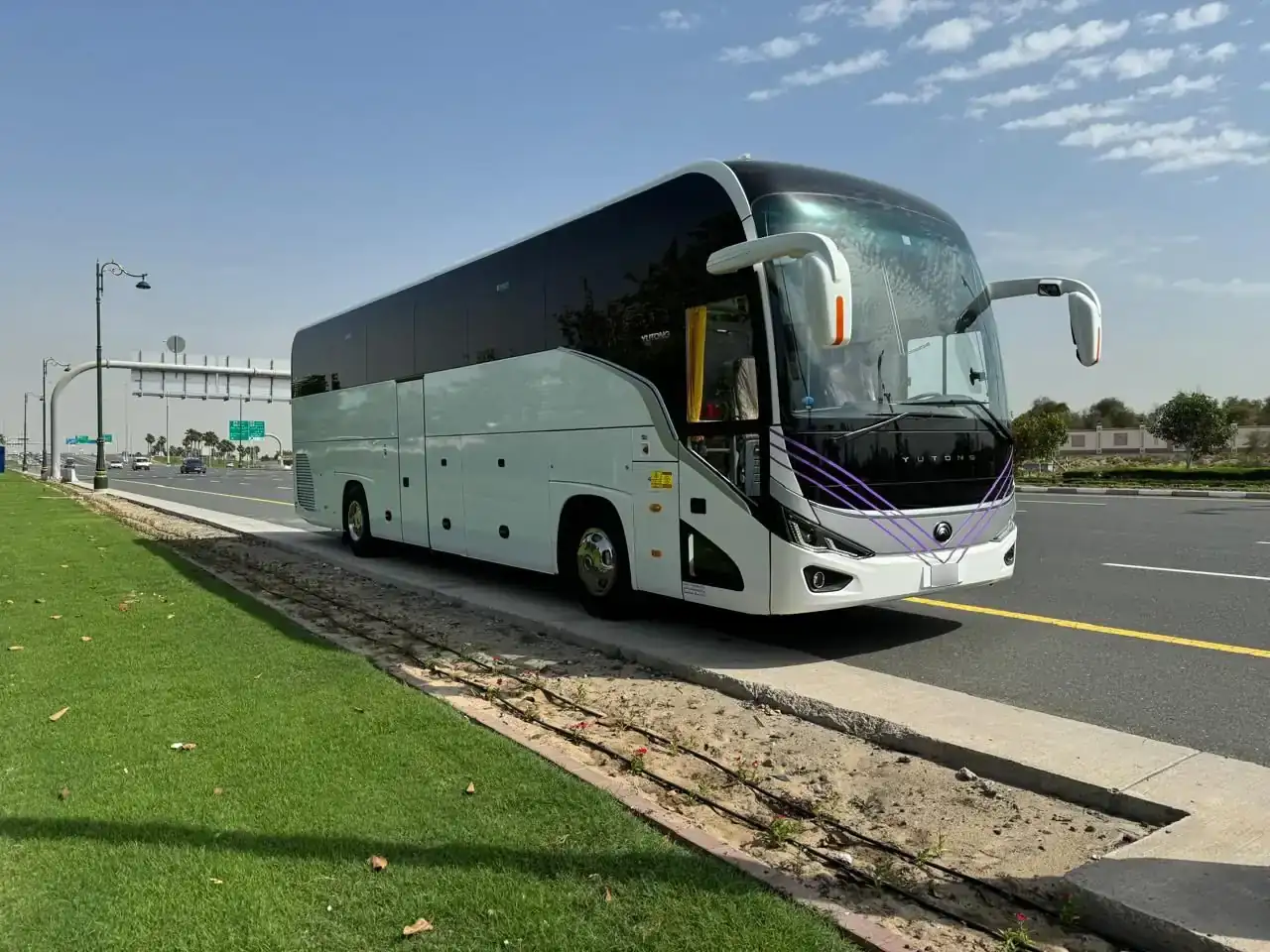 Luxury Coach Bus